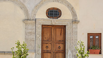 piazza palazzo baronale